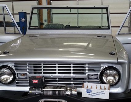 silver-mountain-glass-classic-truck-window-repair-bronco